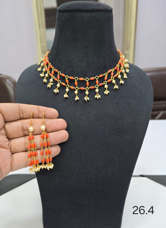 Pearls Choker