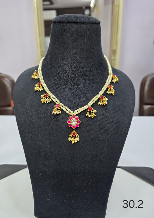 Peals Necklace